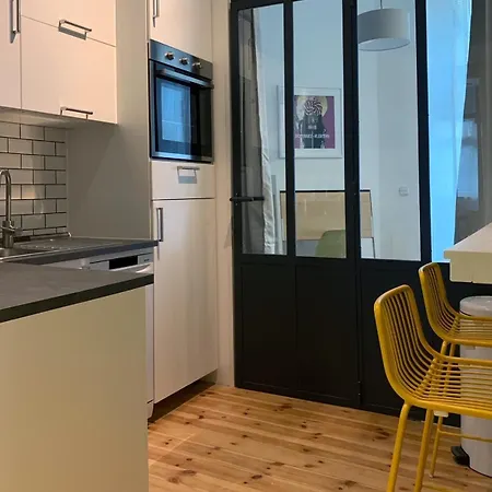 Дом отдыха Great In Prenzlauer Berg - Elir Берлин